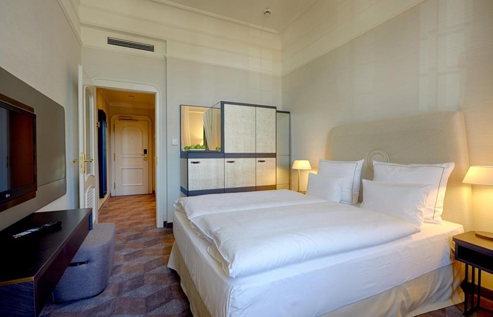 Gewandhaus Dresden, Autograph Collection Hotel 5*